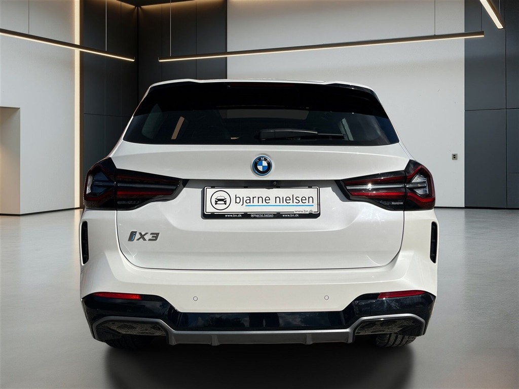 BMW iX3 M-Sport Charged billede 3