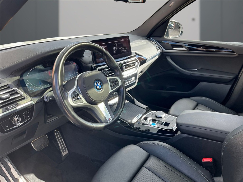 BMW iX3 M-Sport Charged billede 9