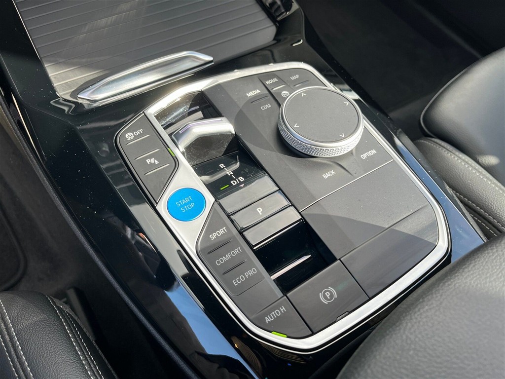 BMW iX3 M-Sport Charged billede 16