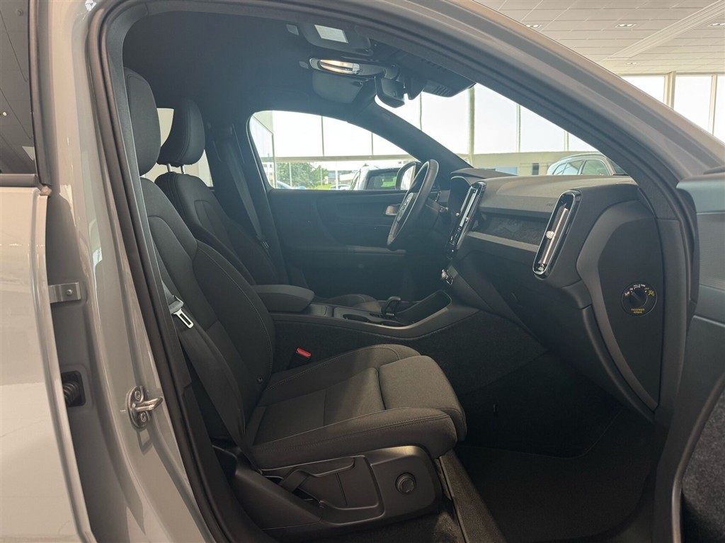 Volvo EX40 Core billede 13