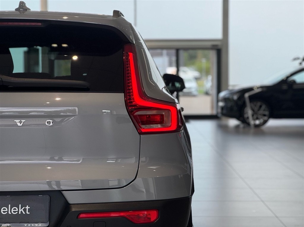 Volvo EX40 Core billede 22
