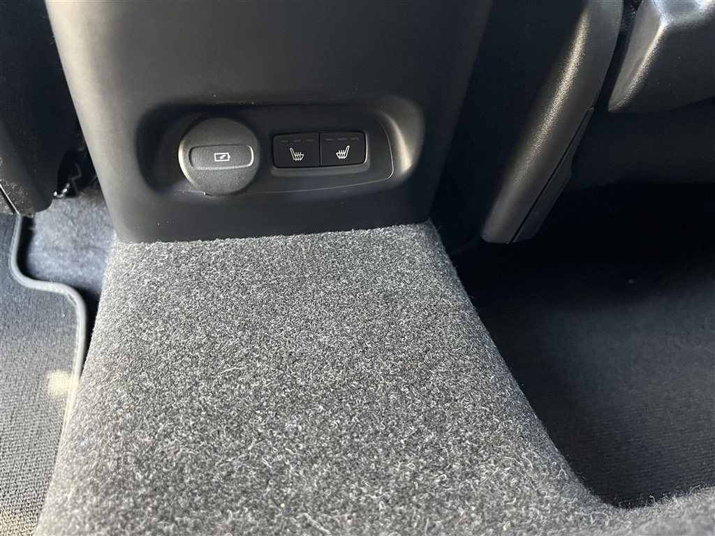 Volvo EC40 Core billede 17