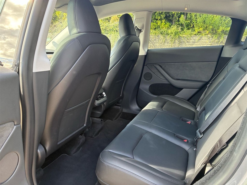 Tesla Model Y Long Range billede 5