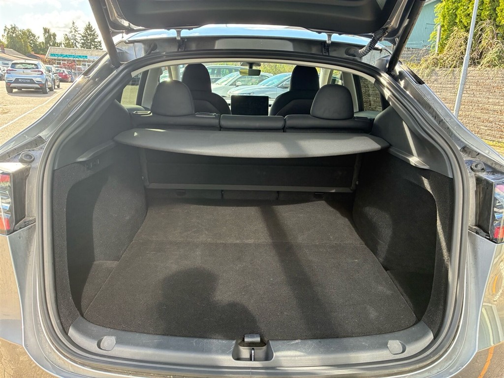 Tesla Model Y Long Range billede 7