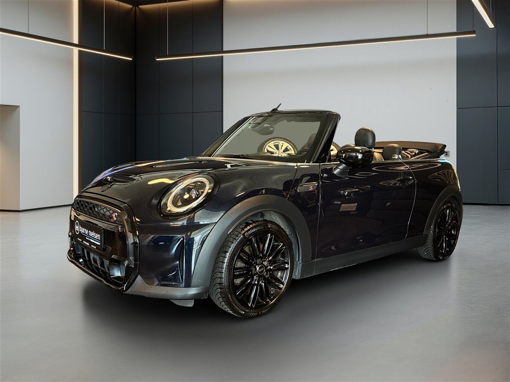 Mini Cooper Essential