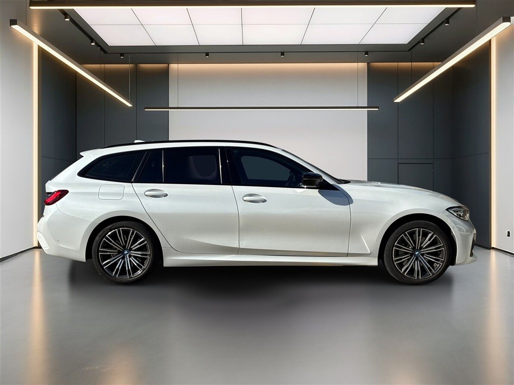 BMW 330e M-Sport billede 5