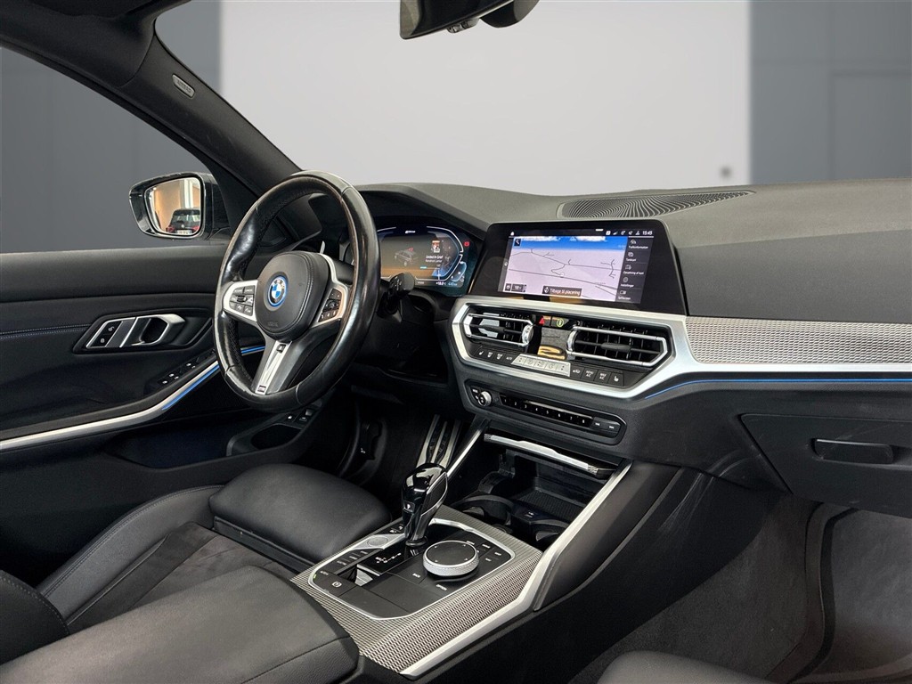 BMW 330e M-Sport billede 9