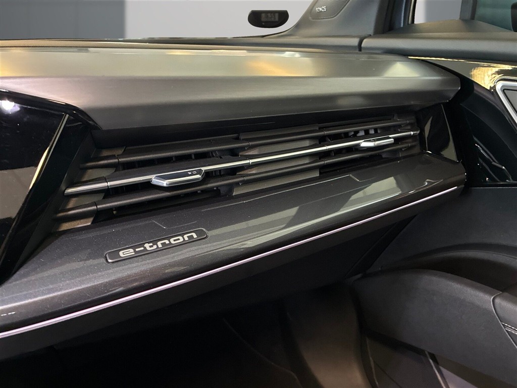 Audi Q4 S Line billede 22