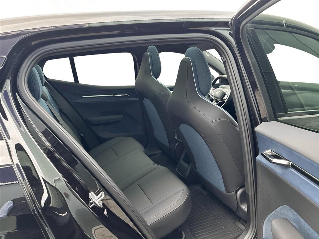 Volvo EX30 Ultra billede 10