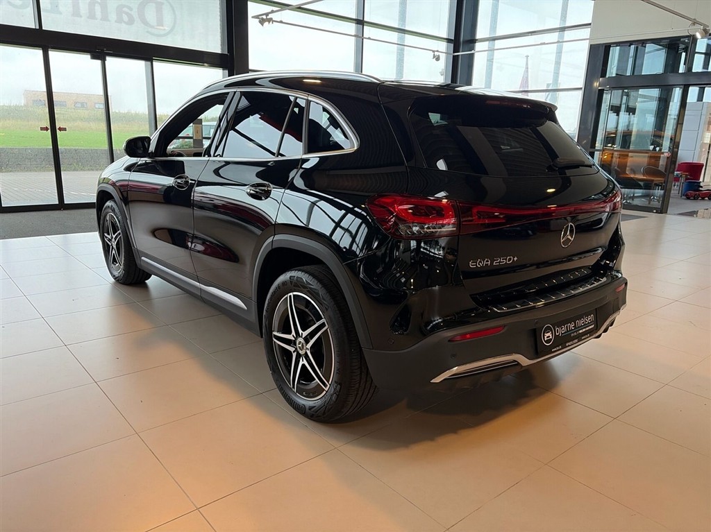 Mercedes-Benz EQA 250+ AMG Line billede 3