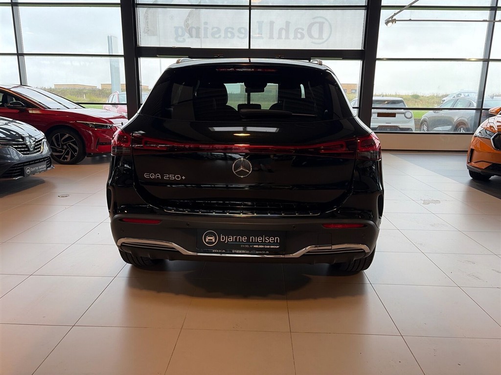 Mercedes-Benz EQA 250+ AMG Line billede 4