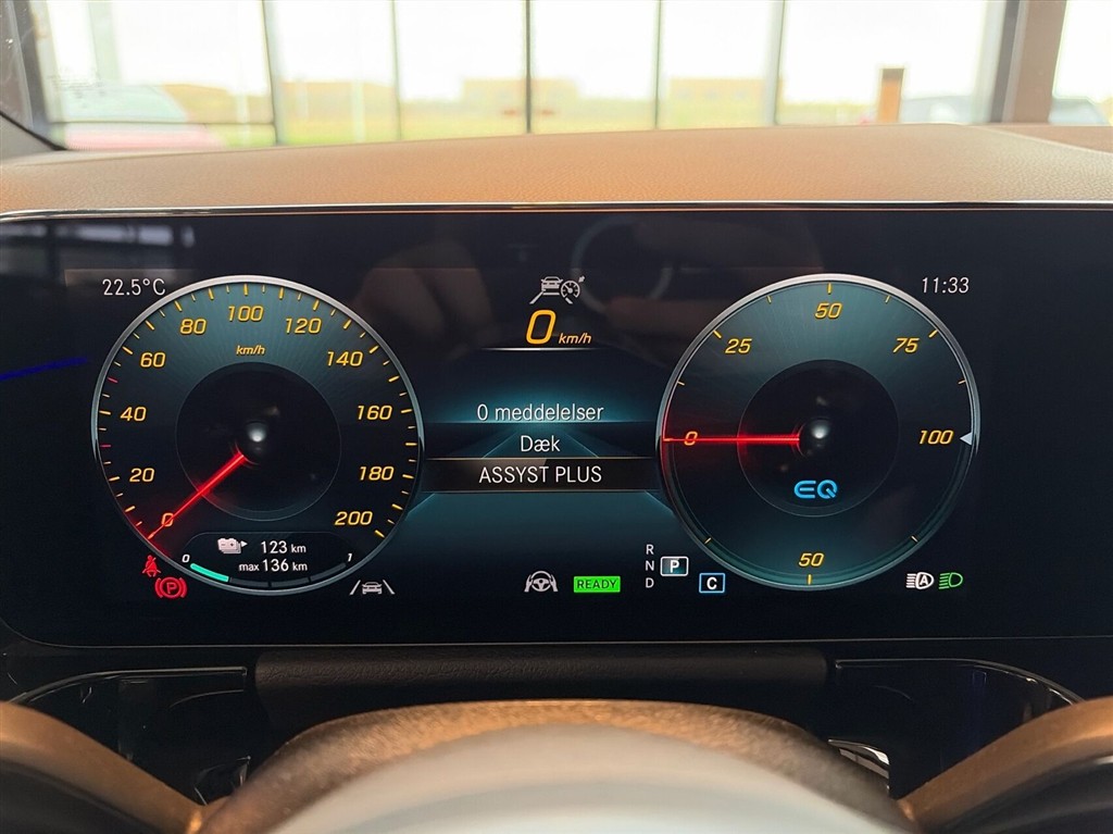 Mercedes-Benz EQA 250+ AMG Line billede 13