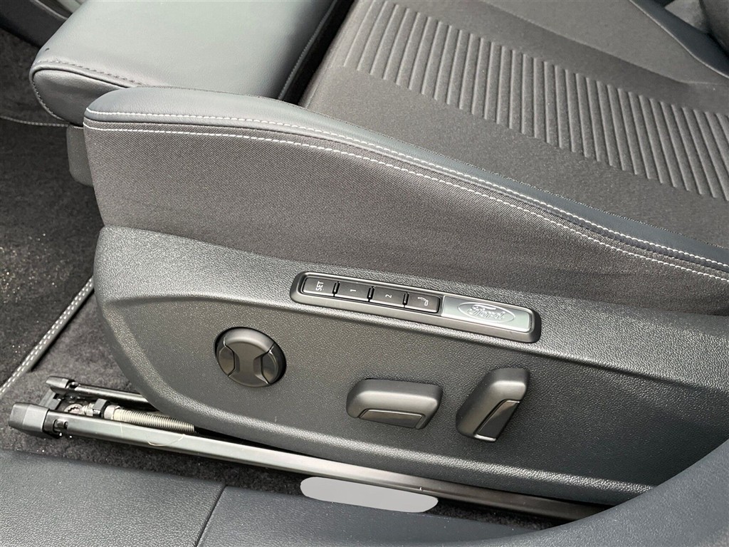 Ford Explorer UR Premium billede 18