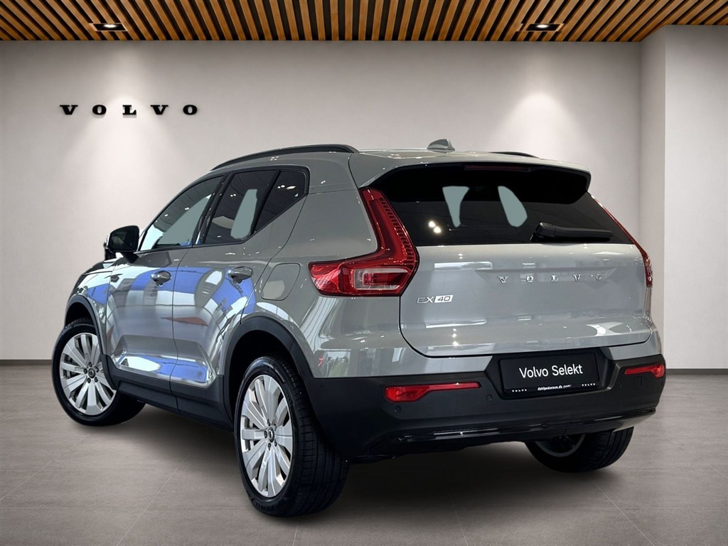Volvo EX40 Core billede 2