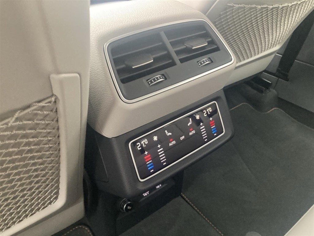 Audi E-tron Advanced Prestige generic.image 15