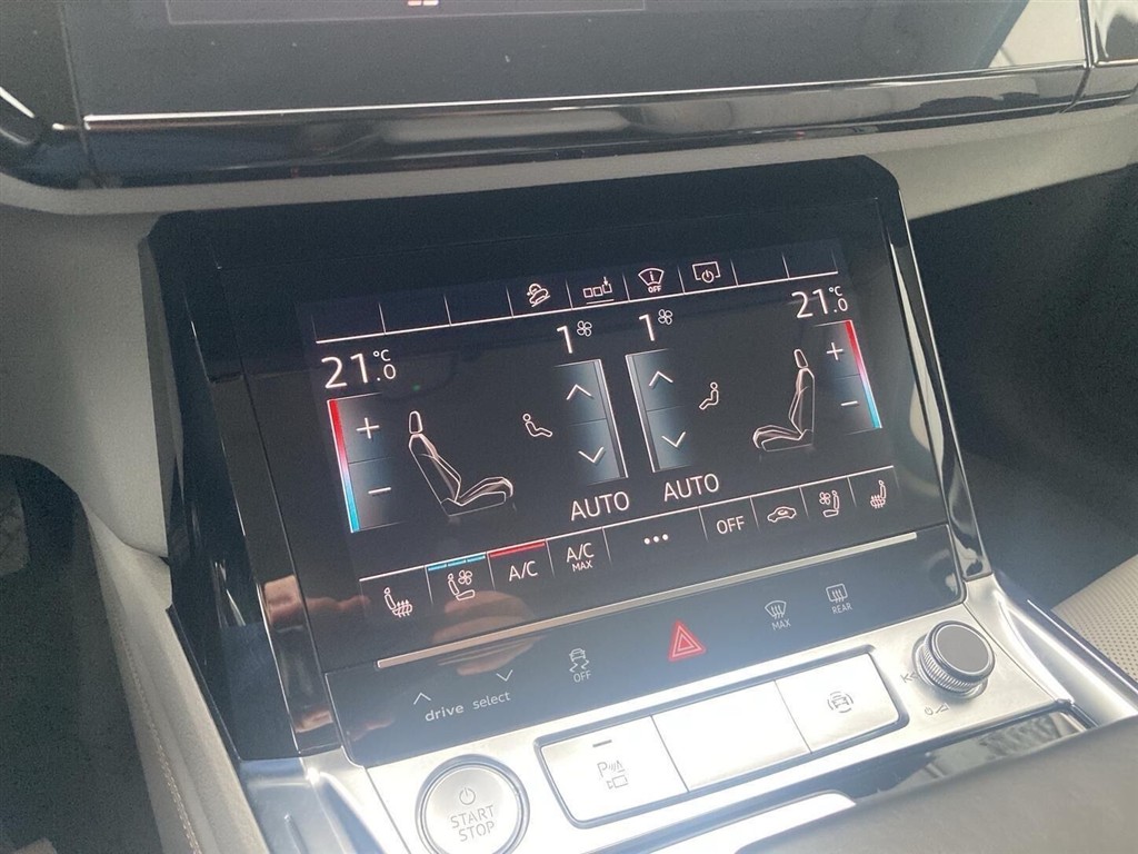 Audi E-tron Advanced Prestige generic.image 24