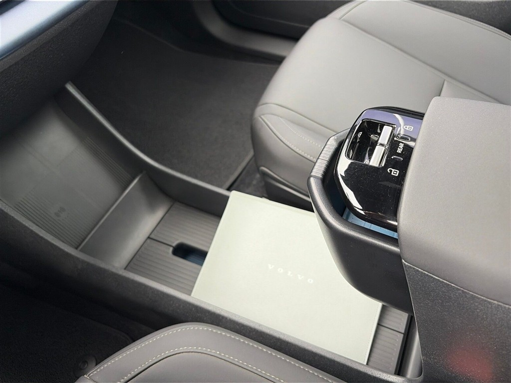 Volvo EX30 Ultra billede 18