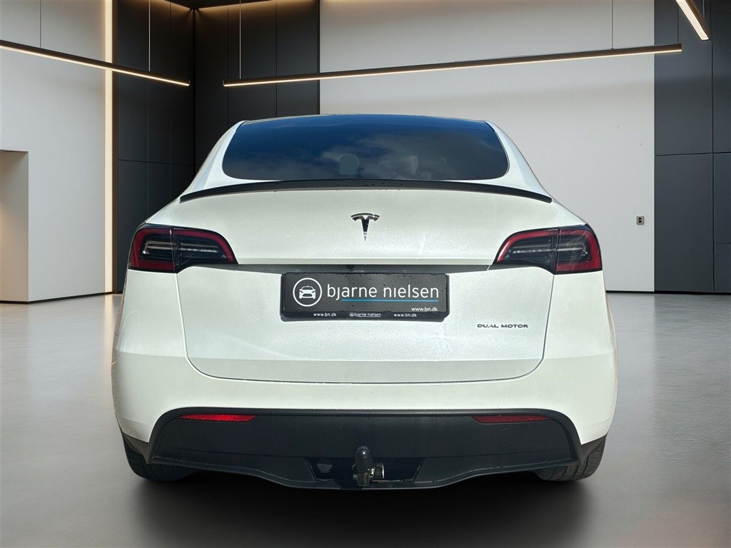 Tesla Model Y Long Range billede 3