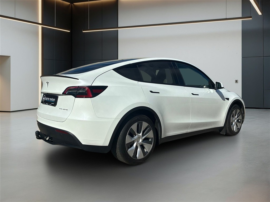 Tesla Model Y Long Range billede 4