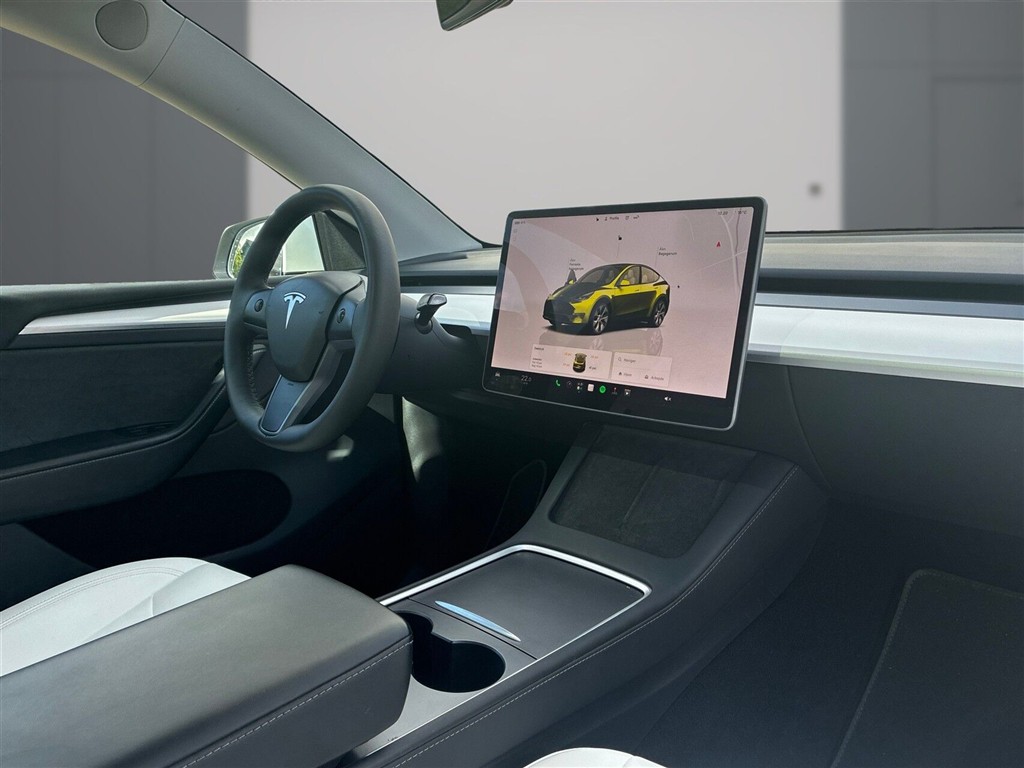 Tesla Model Y Long Range billede 9