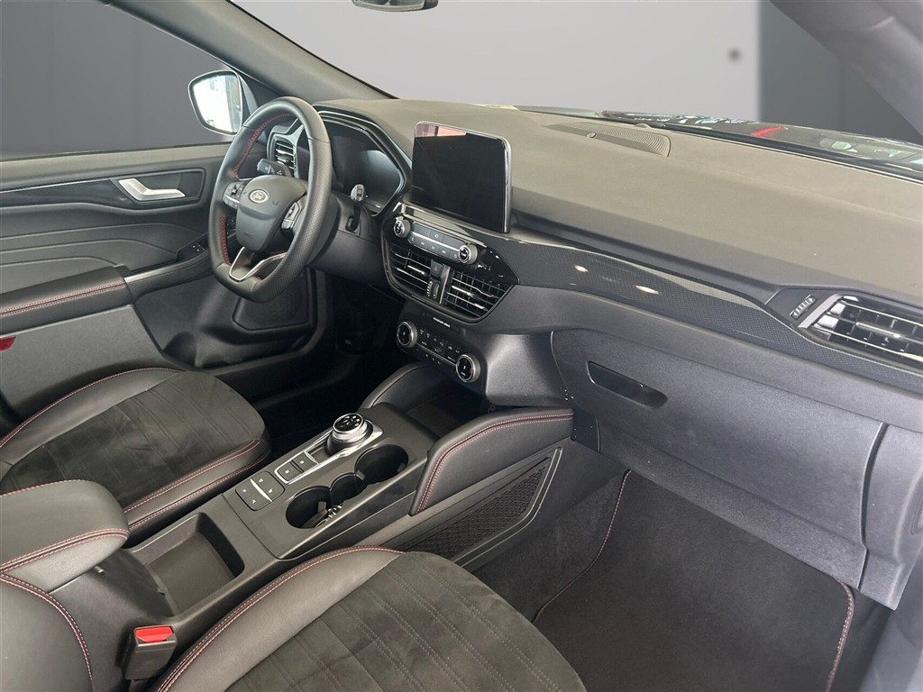 Ford Kuga ST-Line X billede 11