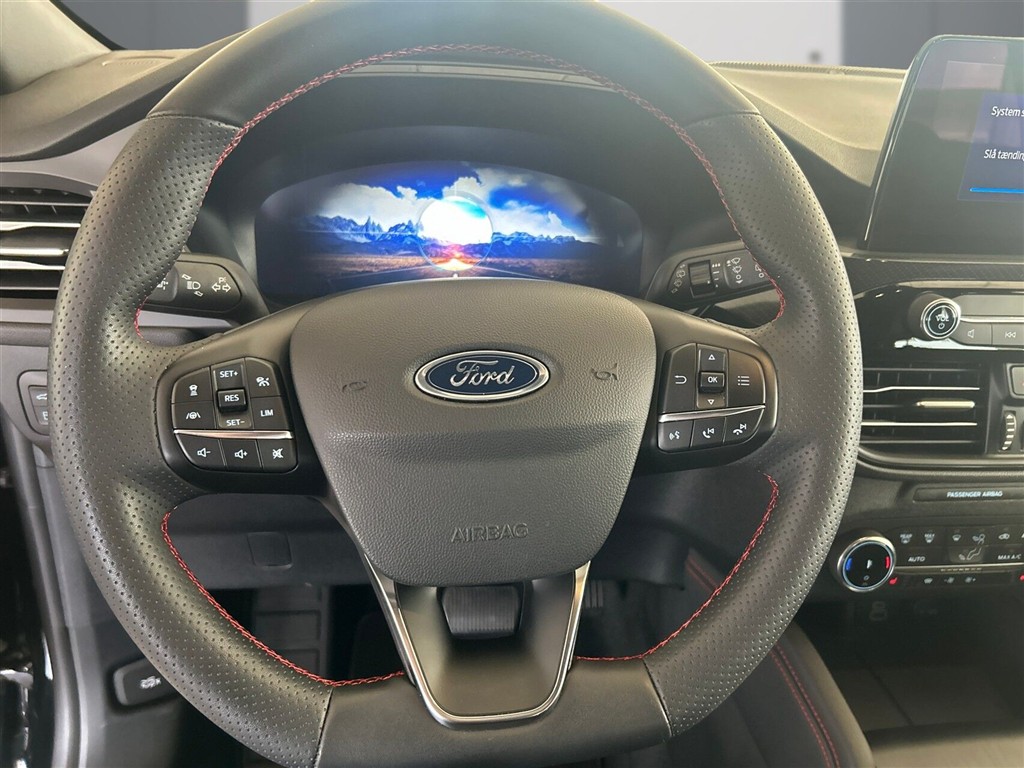 Ford Kuga ST-Line X billede 16