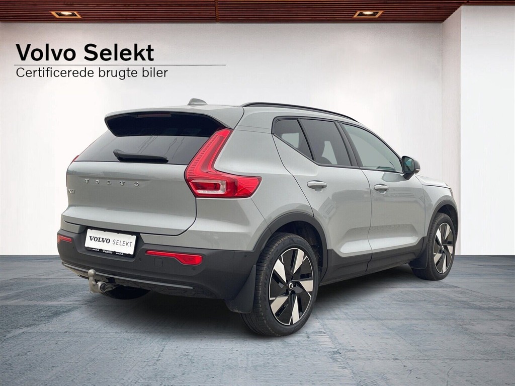 Volvo EX40 Core billede 2