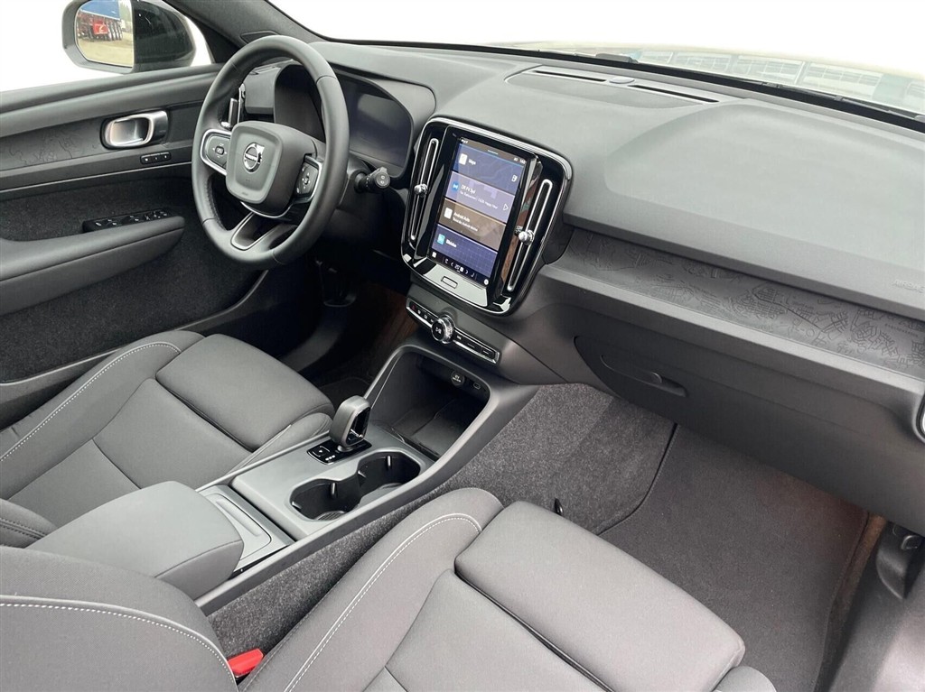 Volvo EX40 Core billede 12