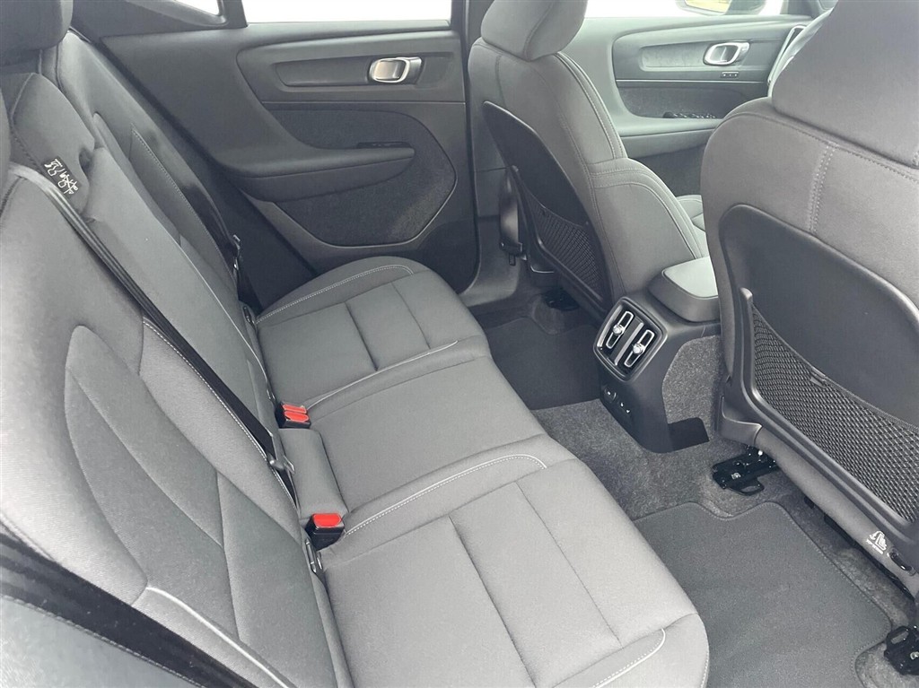 Volvo EX40 Core billede 14