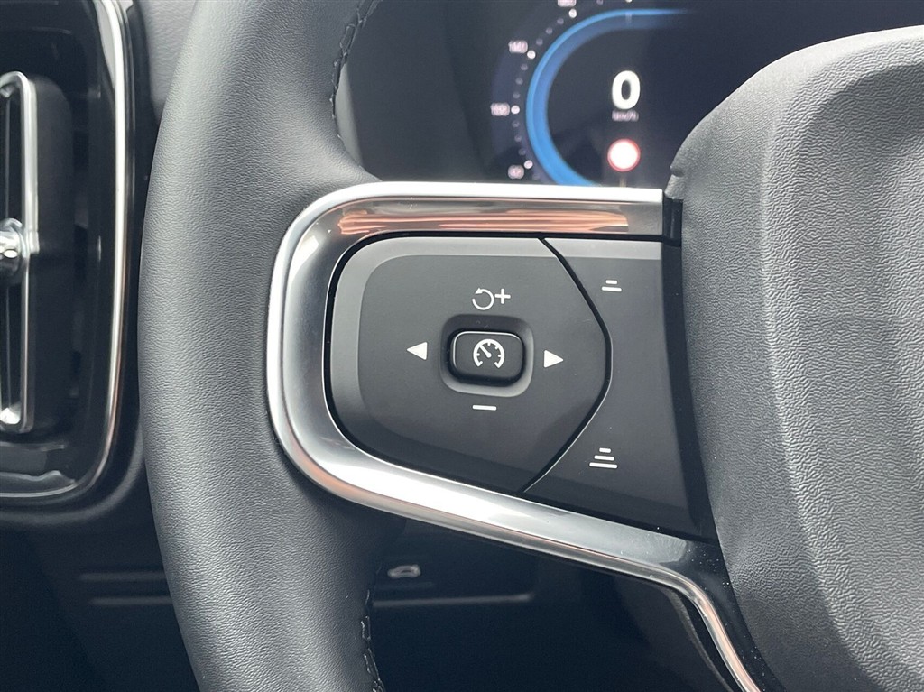 Volvo EX40 Core billede 19