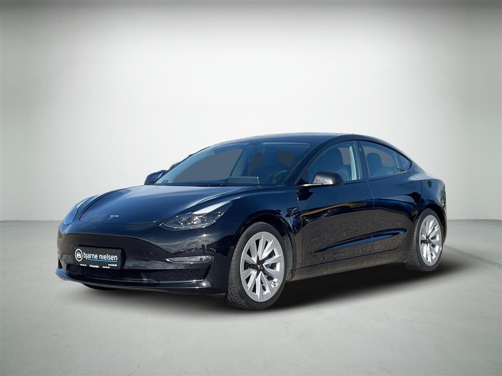 Tesla Model 3 Standard Range Plus