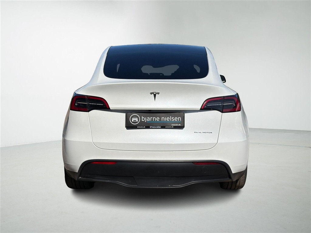 Tesla Model Y Long Range billede 7