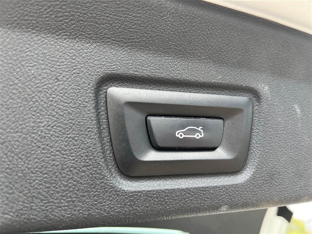 BMW i4 Charged Plus billede 23