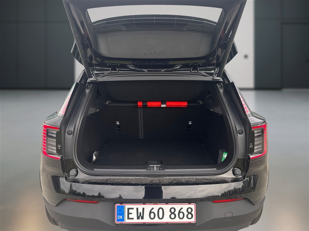 Volvo EX30 Black Edition billede 13