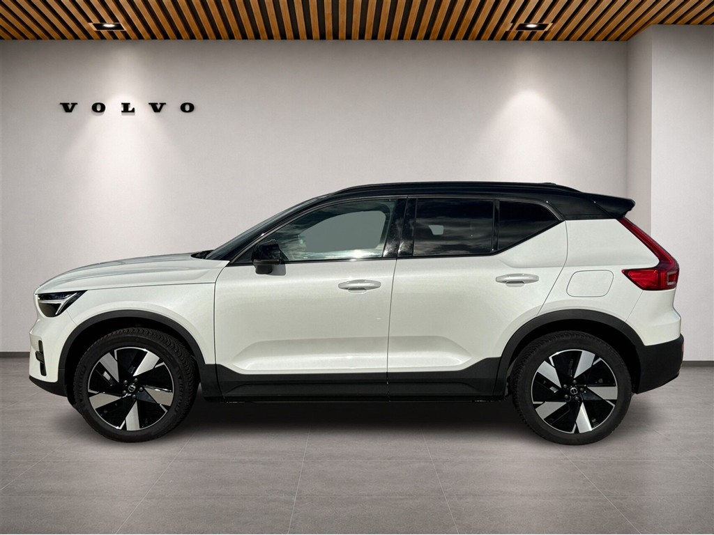 Volvo XC40 Plus billede 2