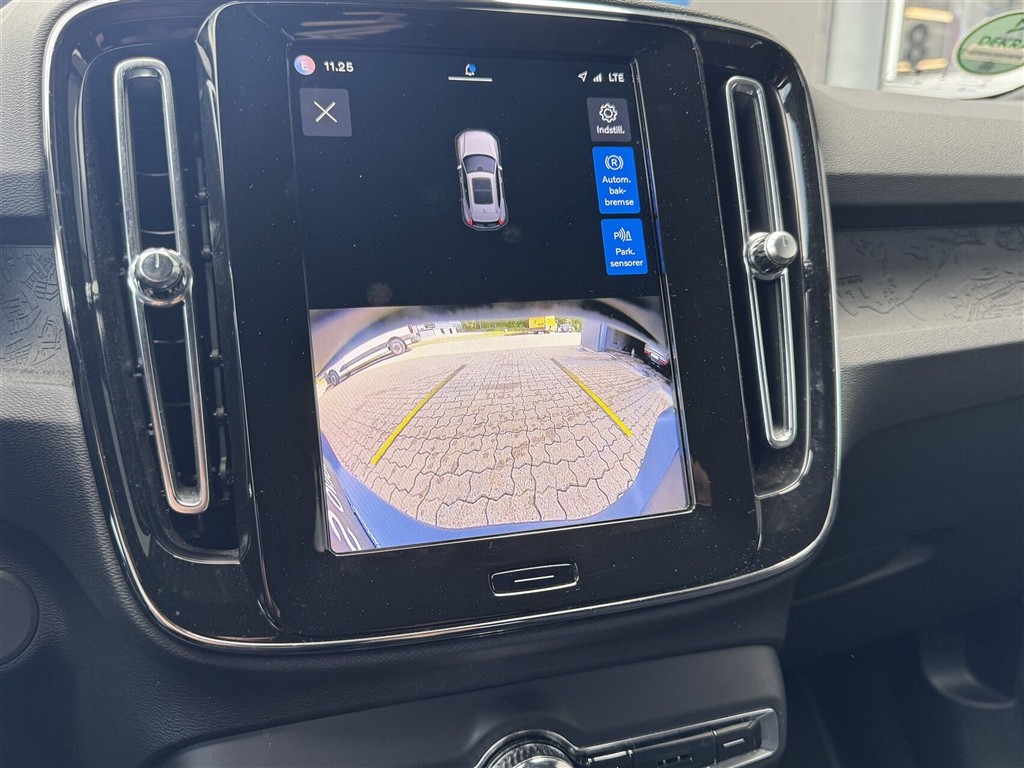 Volvo XC40 Plus billede 13