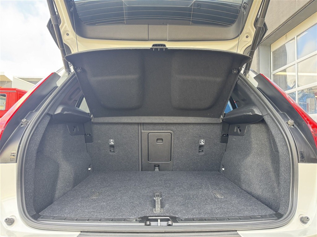 Volvo XC40 Plus billede 16