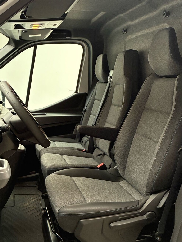 Nissan Interstar Tekna billede 3
