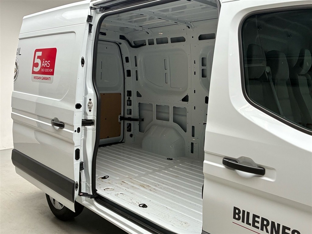 Nissan Interstar Tekna billede 12