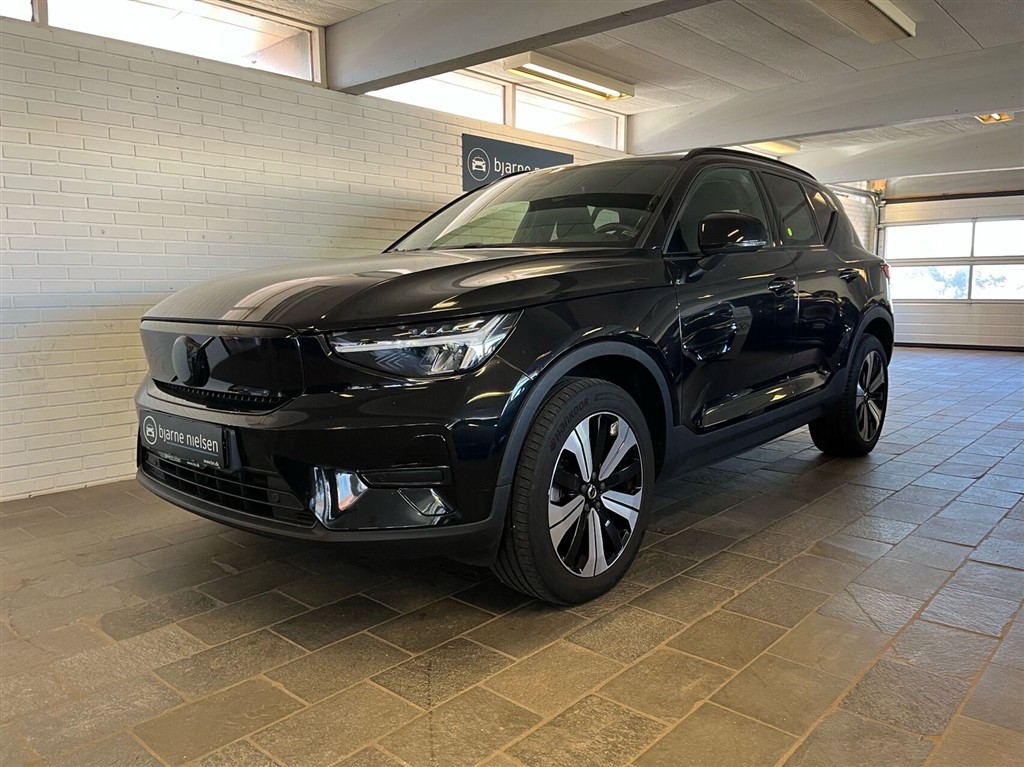Volvo XC40 Plus
