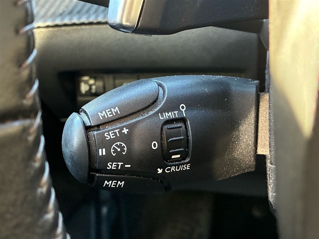 Peugeot 208 Allure+ billede 8