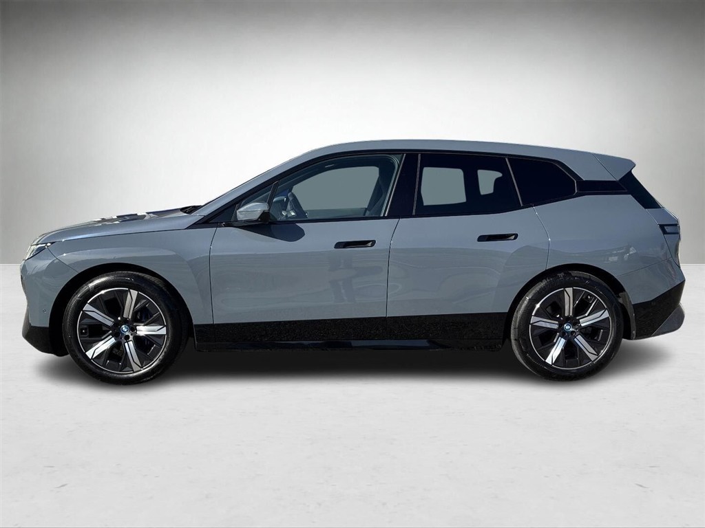 BMW iX Fully Charged billede 2