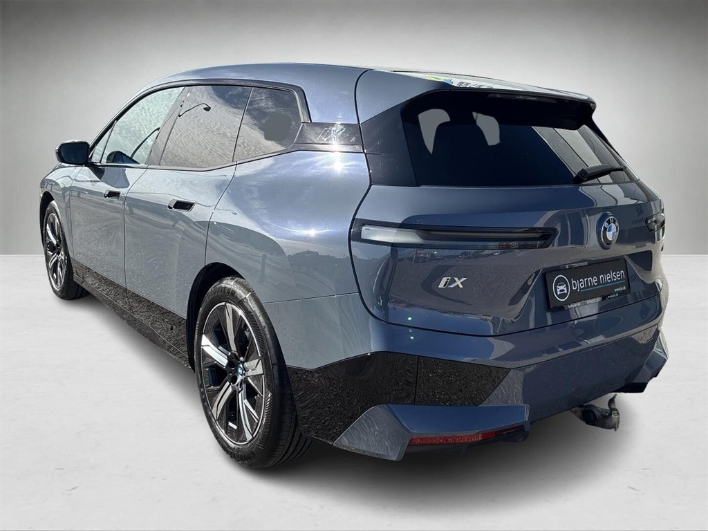 BMW iX Fully Charged billede 3