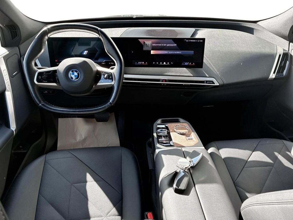 BMW iX Fully Charged billede 7