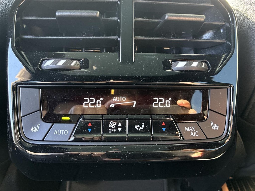 BMW iX Fully Charged billede 14