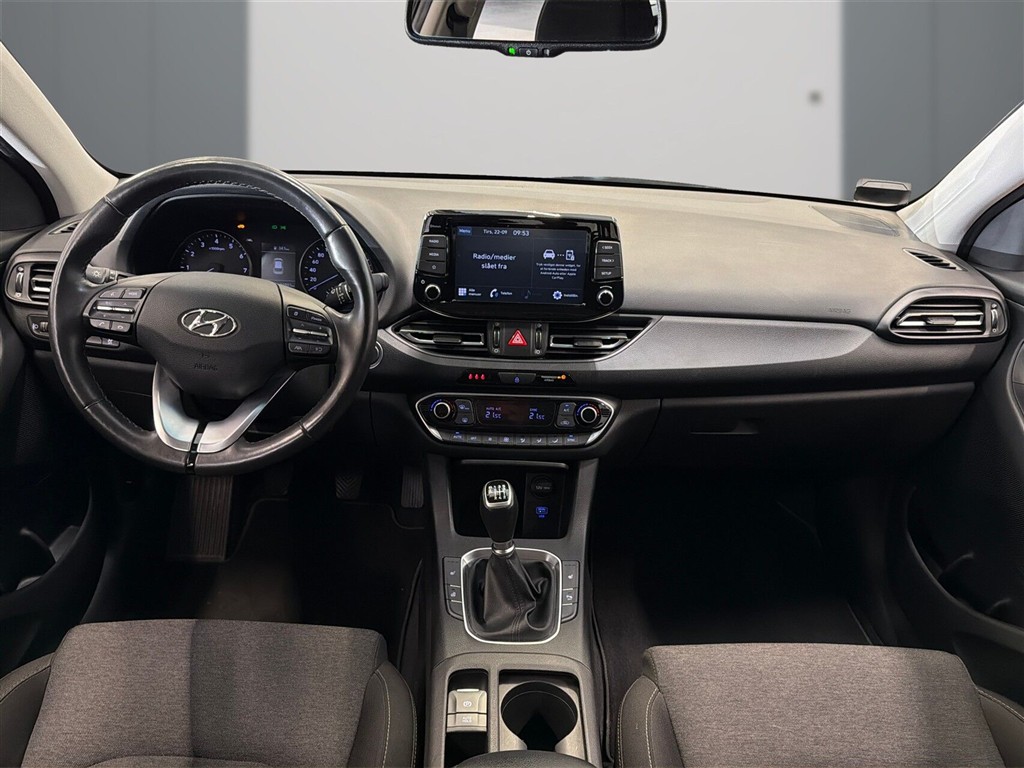 Hyundai i30 Essential billede 10