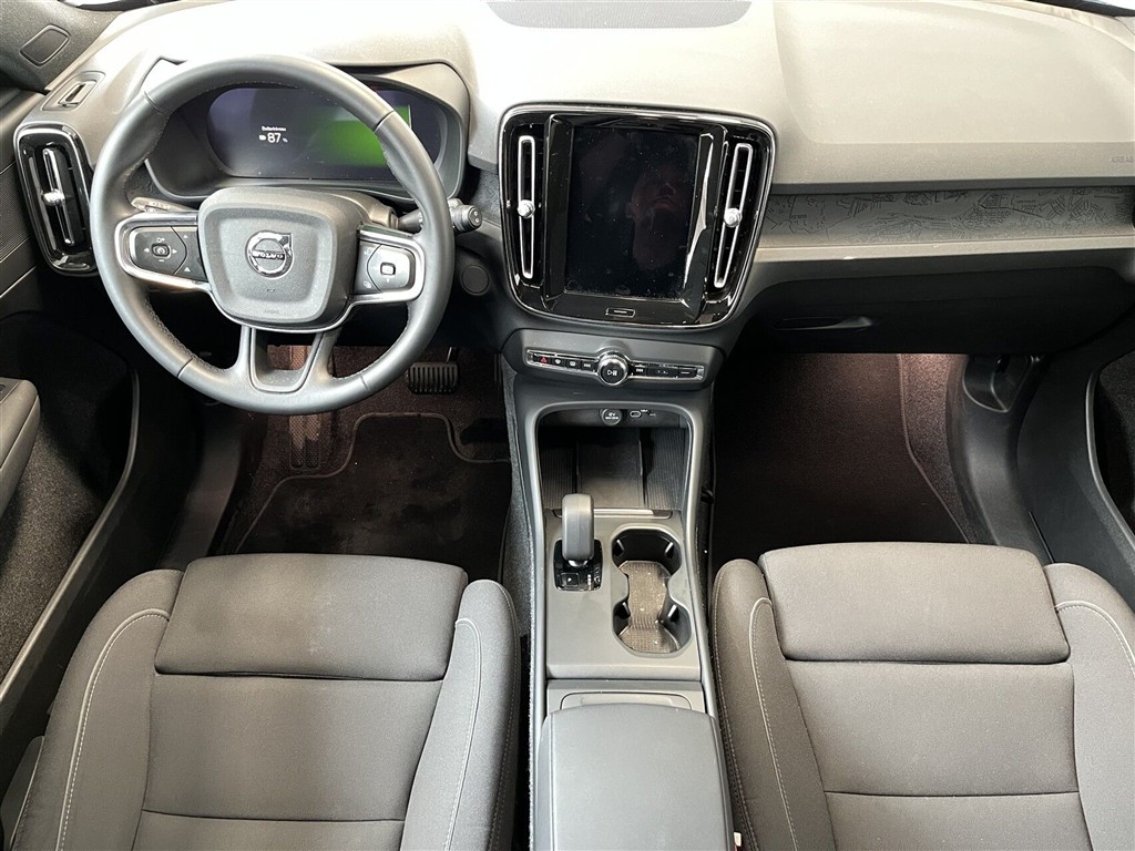 Volvo EX40 Core billede 7