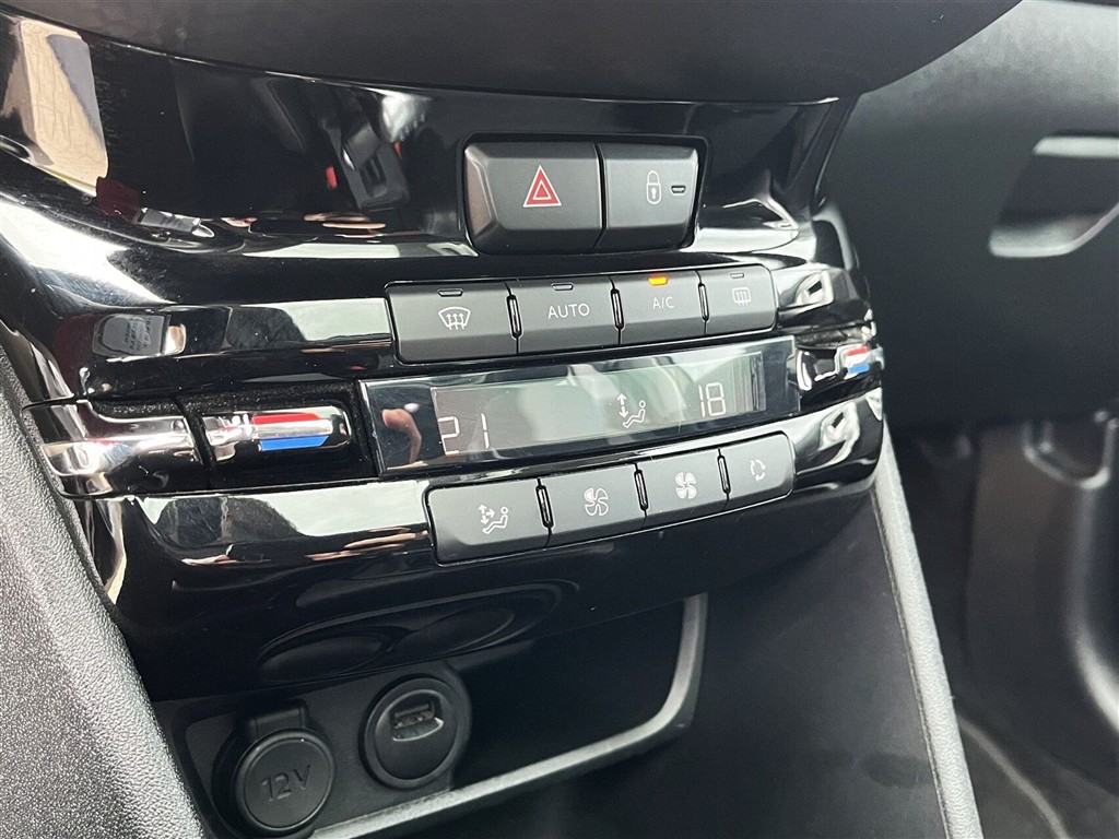 Peugeot 2008 Allure+ billede 16