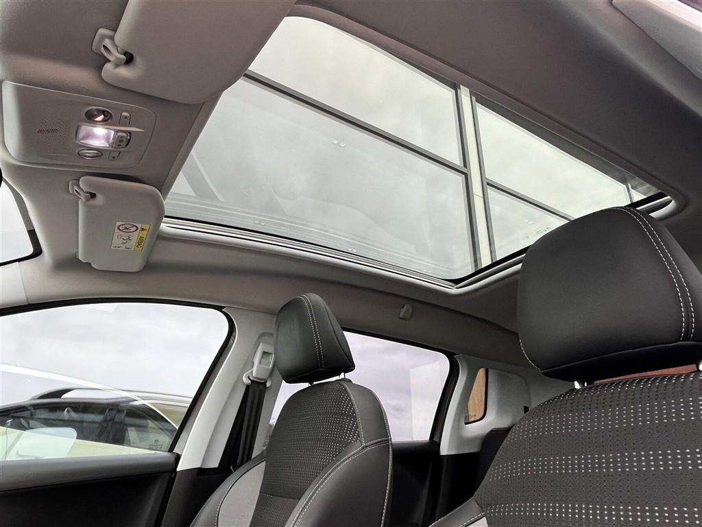 Peugeot 2008 Allure+ billede 18