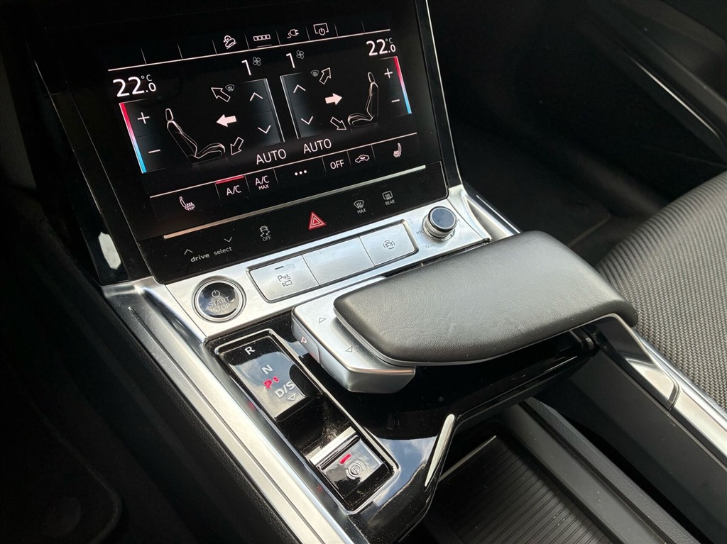 Audi E-tron Prestige billede 9